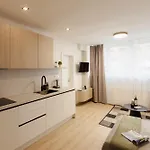 Komarnicka Retreat Apartman *