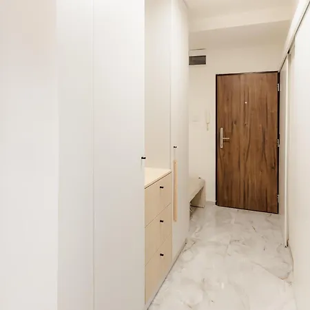 公寓 Komarnicka Retreat 布拉迪斯拉发